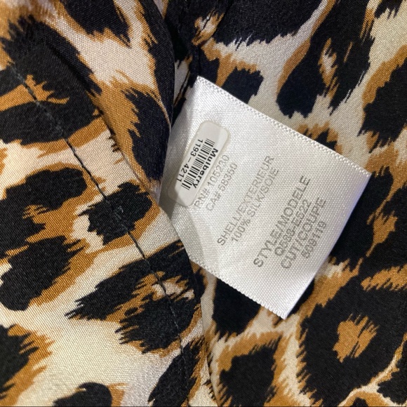 EQUIPMENT FEMME Silk Button Down - Picture 5 of 5